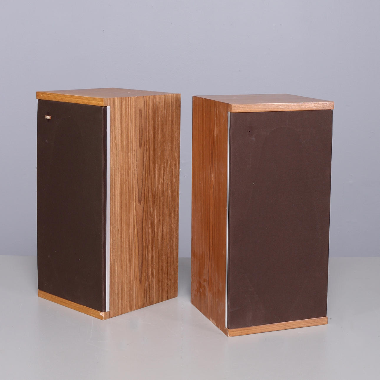 LAUTSPRECHER ein Paar B & W.