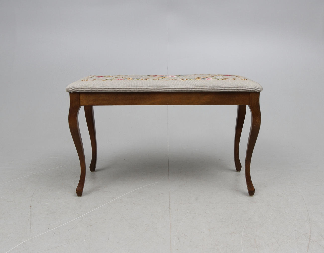 PIANOPALL, 1900 tal.