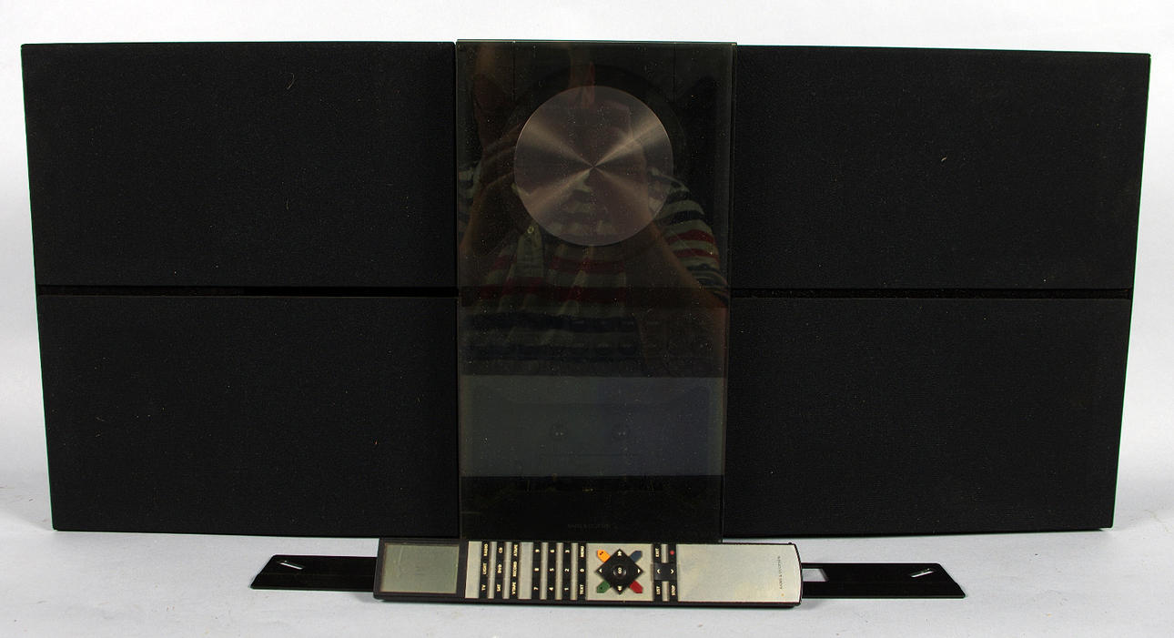 VÄGGSTEREO, Beosound Century; Bang & Olufsen.