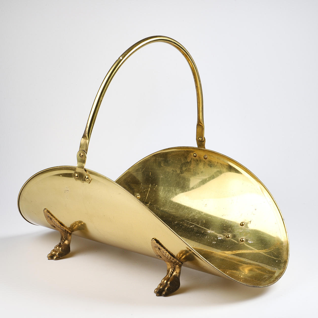 HOLZKORB, Messing, Ende des 20. Jahrhunderts.