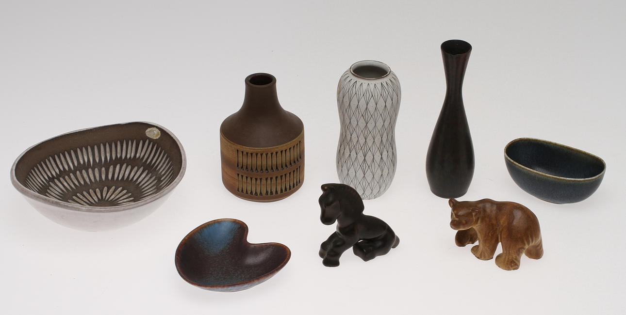 PARTI KERAMIK, 8 delar, bland annat C-H Stålhane och I Atterberg.