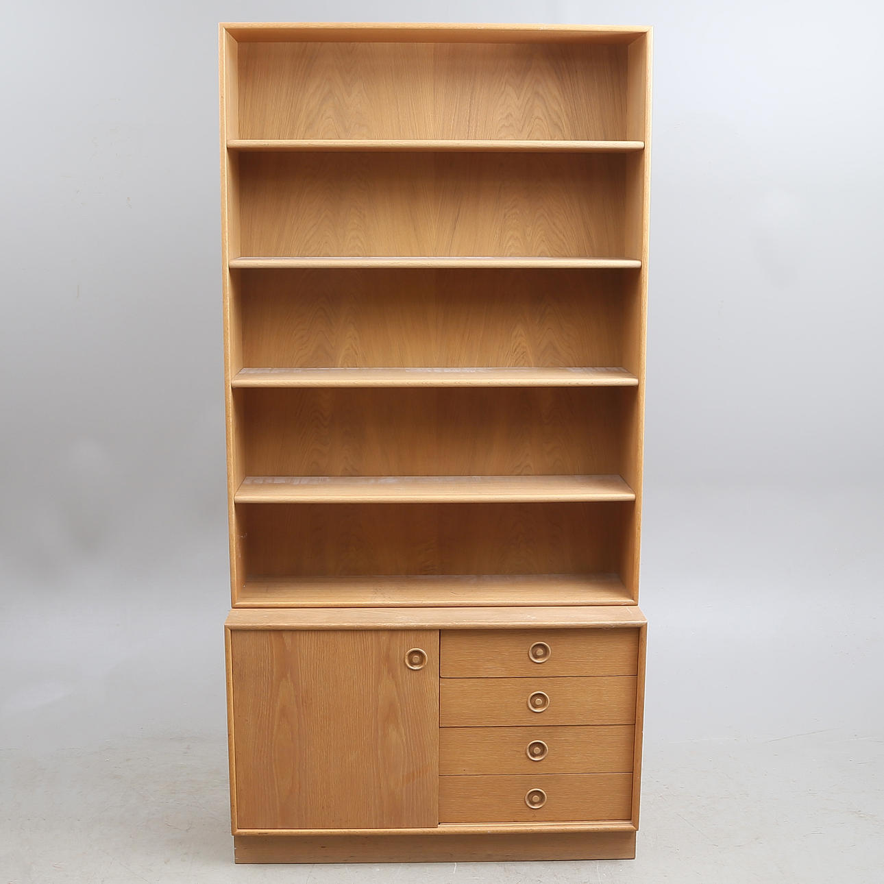 HYLLY, puu, 1900-luku.