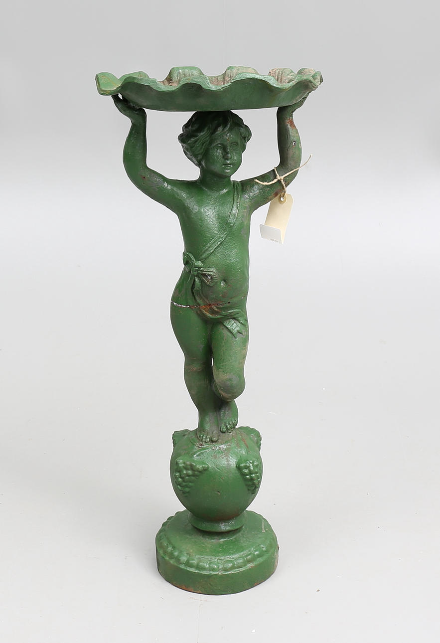 FÅGELBAD, gjutjärn, 1900-talets första hälft.