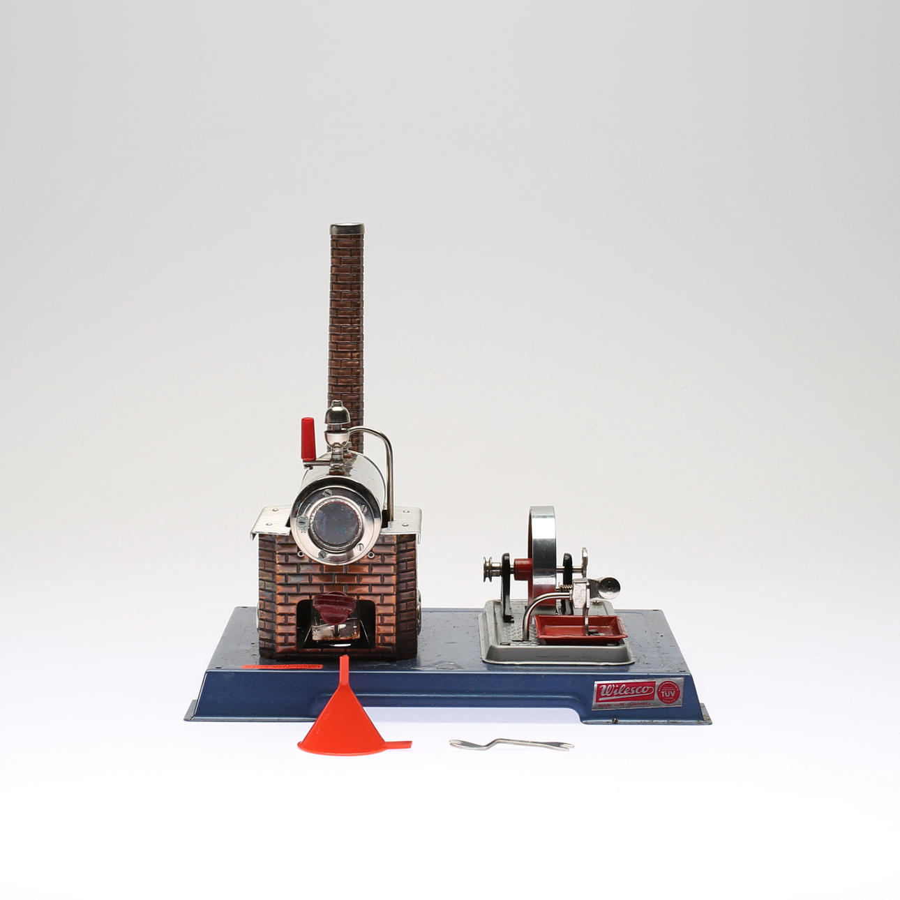 DAMPFMASCHINE, Wilesco D8.