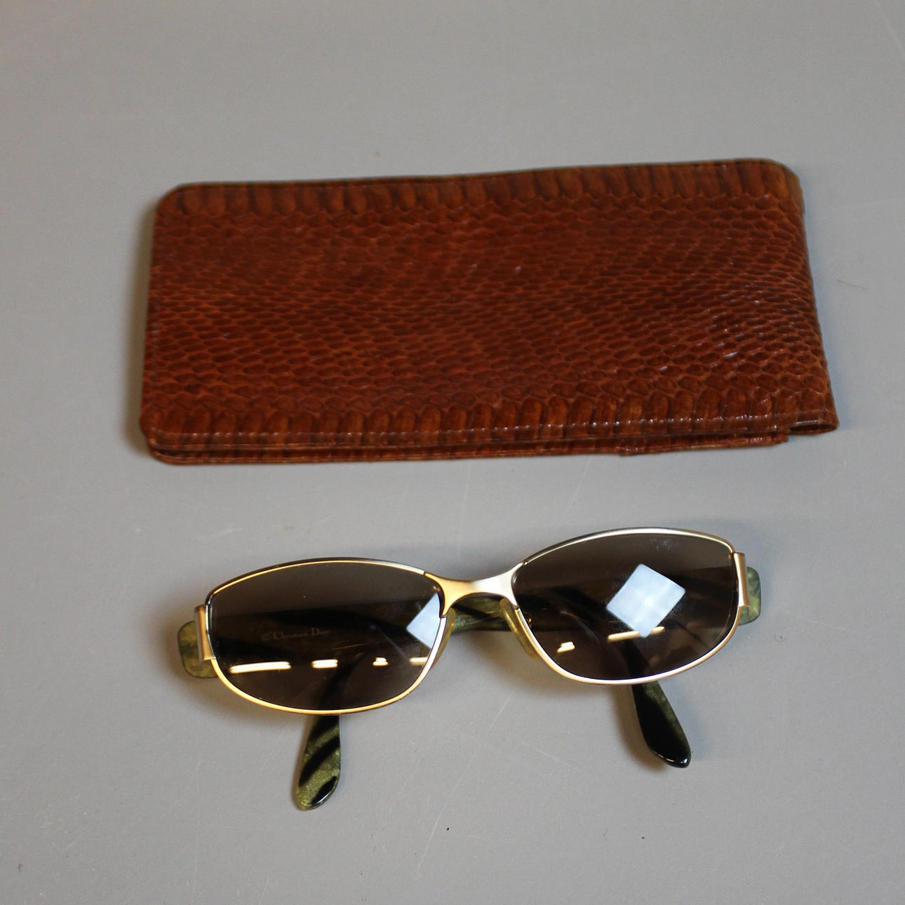 SUNGLASSES Christian Dior.