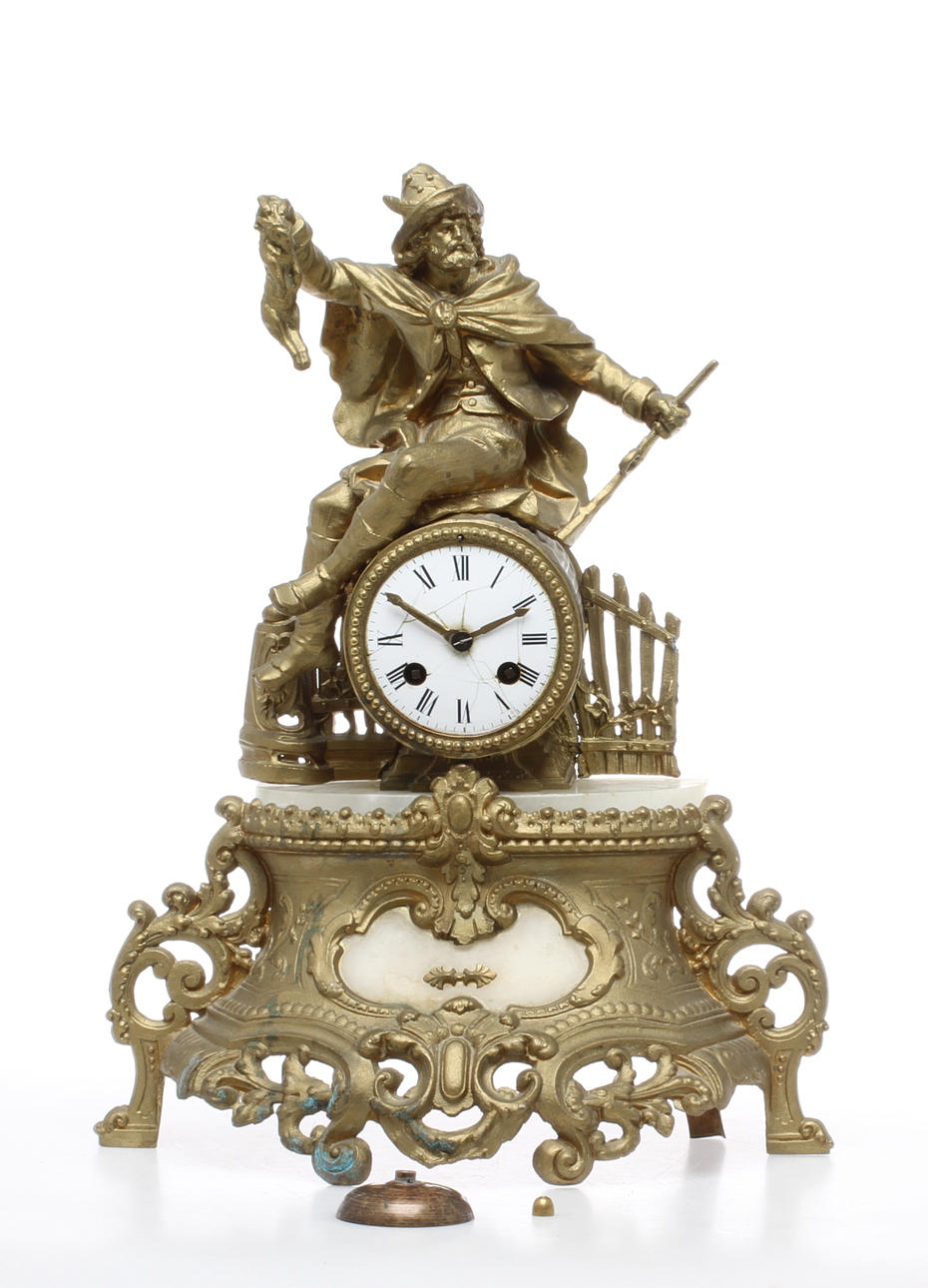 BORDSPENDYL, bronserad vitmetall samt alabaster, urverk märkt "Parrot Freres Medaille de Bronzes 1878", 1800-talets slut.