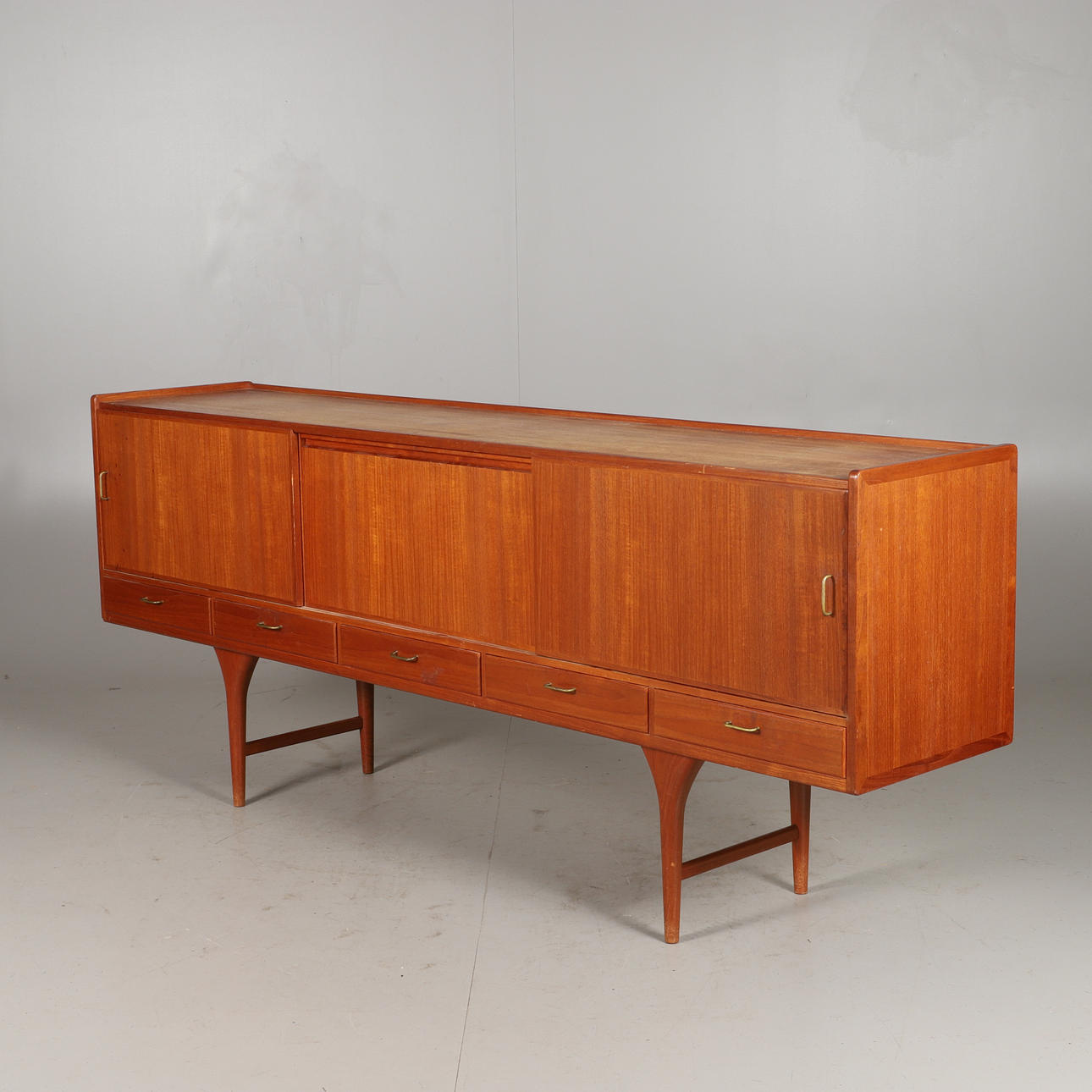 SVANTE SKOGH, sideboard, Seffle Möbelfabrik, 1900-talets mitt.