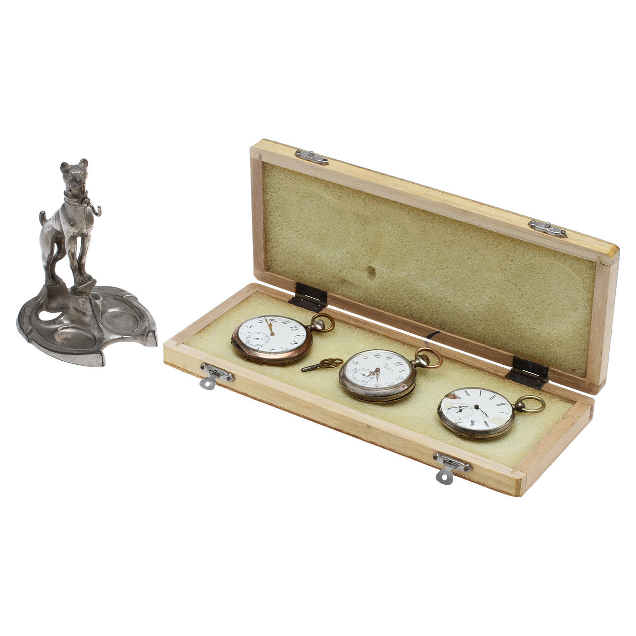 FICKUR, 3 st, samt FICKURSTÄLL, 1800/1900-tal.