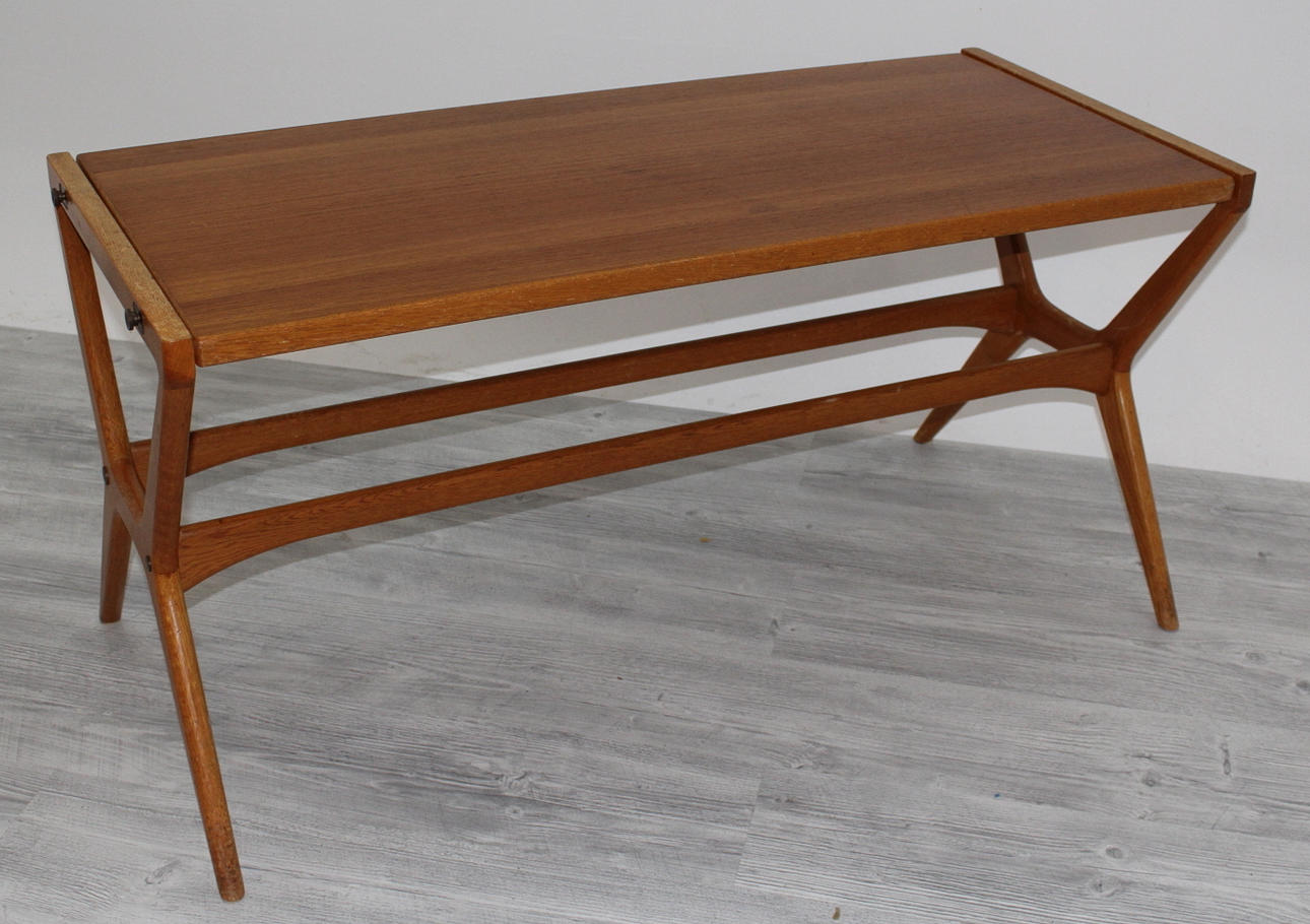 SOFFBORD, med vändbar skiva. 1950-tal.