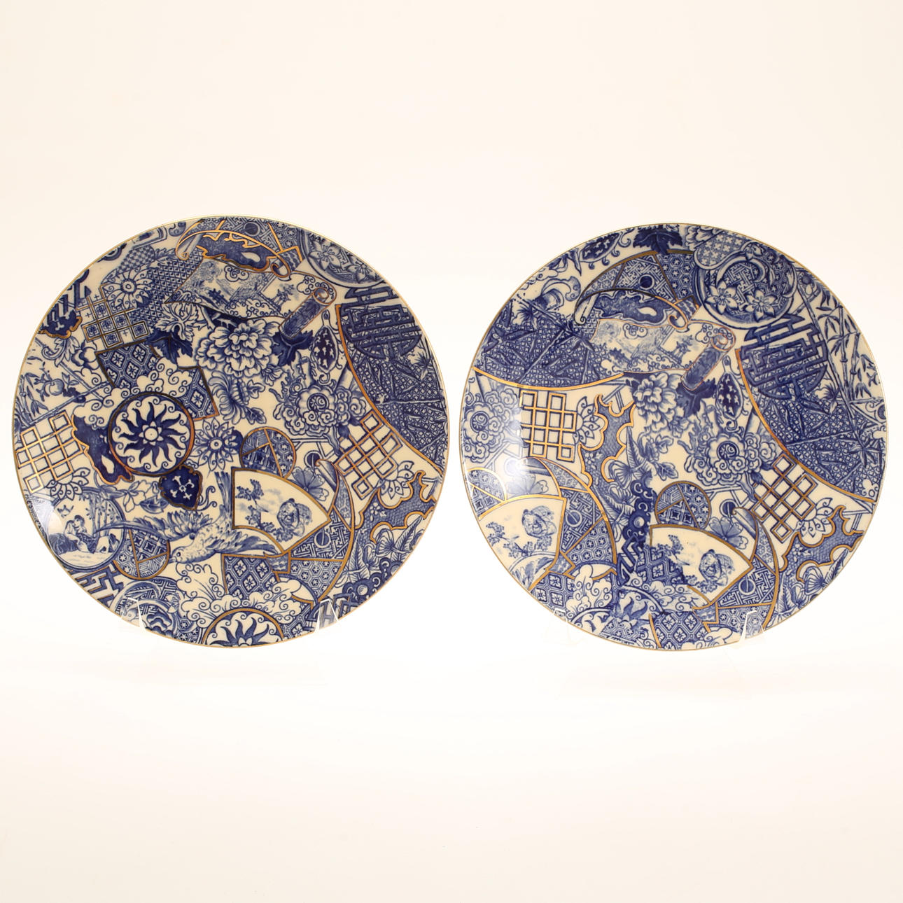 VÄGGTALLRIKAR, 2 stycken, porslin, Rörstrand.