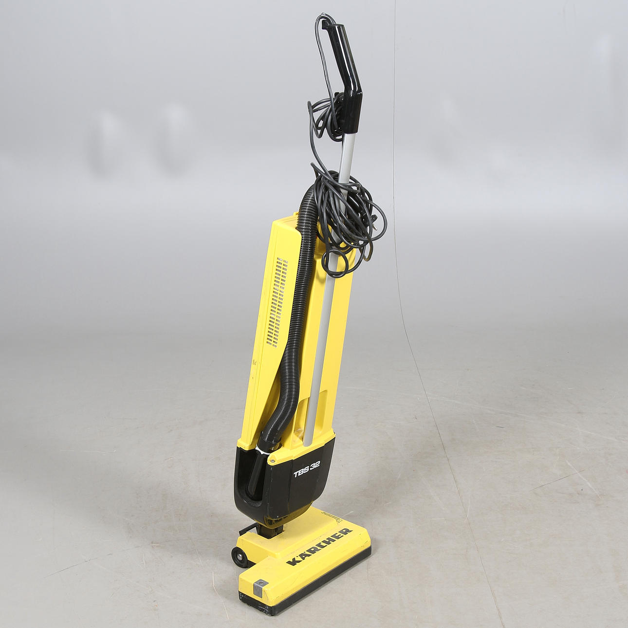 DAMENSTAUBSAUGER, Kärcher TBS 32.