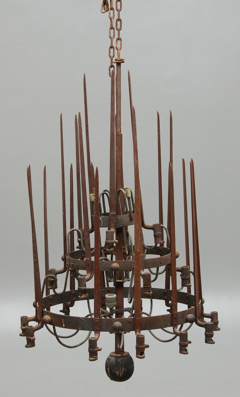 LJUSKRONA, för 25 ljus, bajonetter på metallstomme, 18/1900-tal.