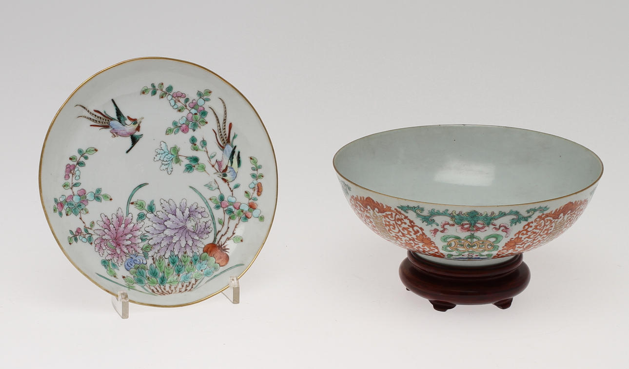 SKÅL samt FAT, porslin, Kina, 1800-tal.