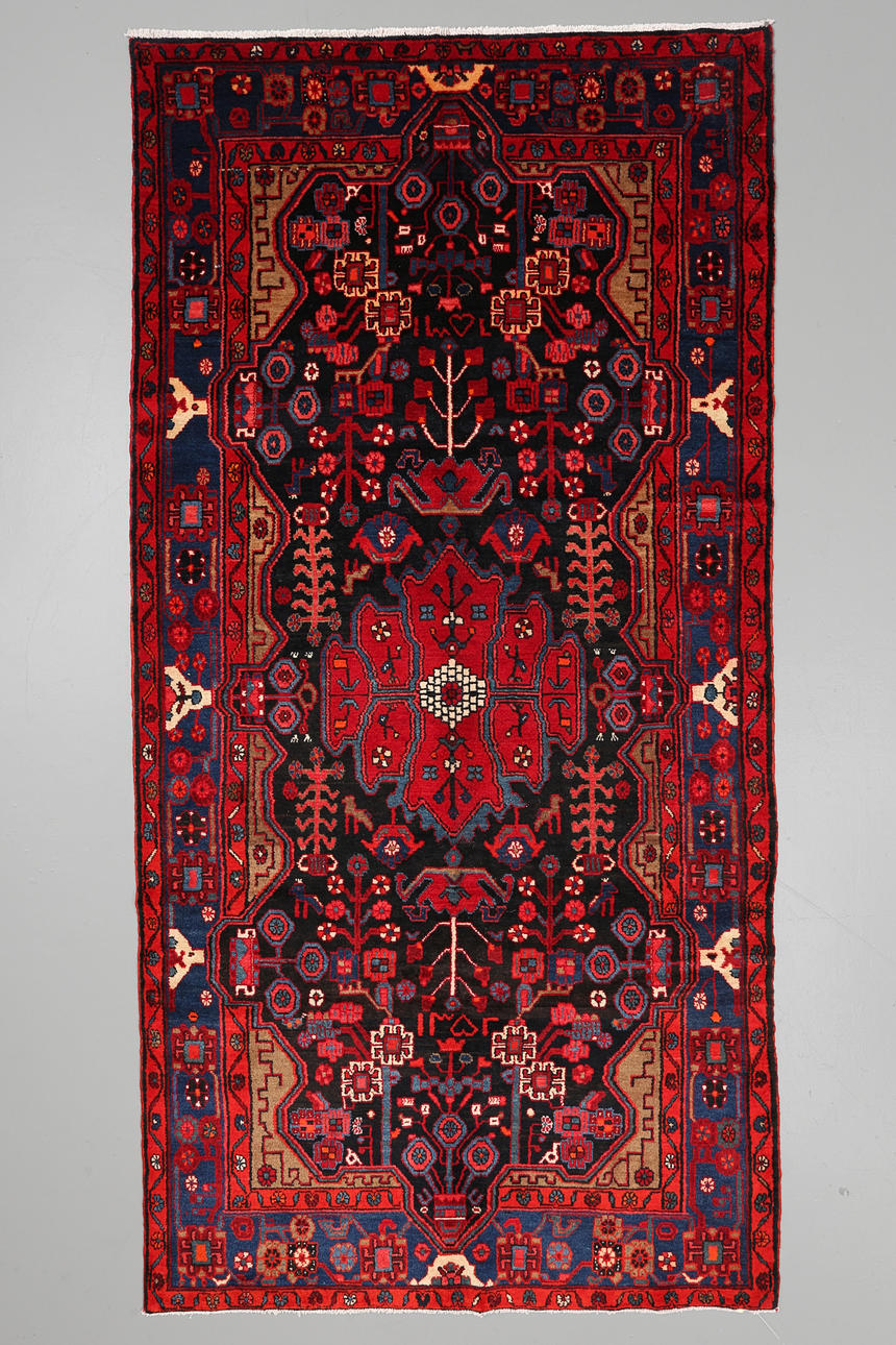 MATTA, persisk, Nahavand, 320 x 160 cm.
