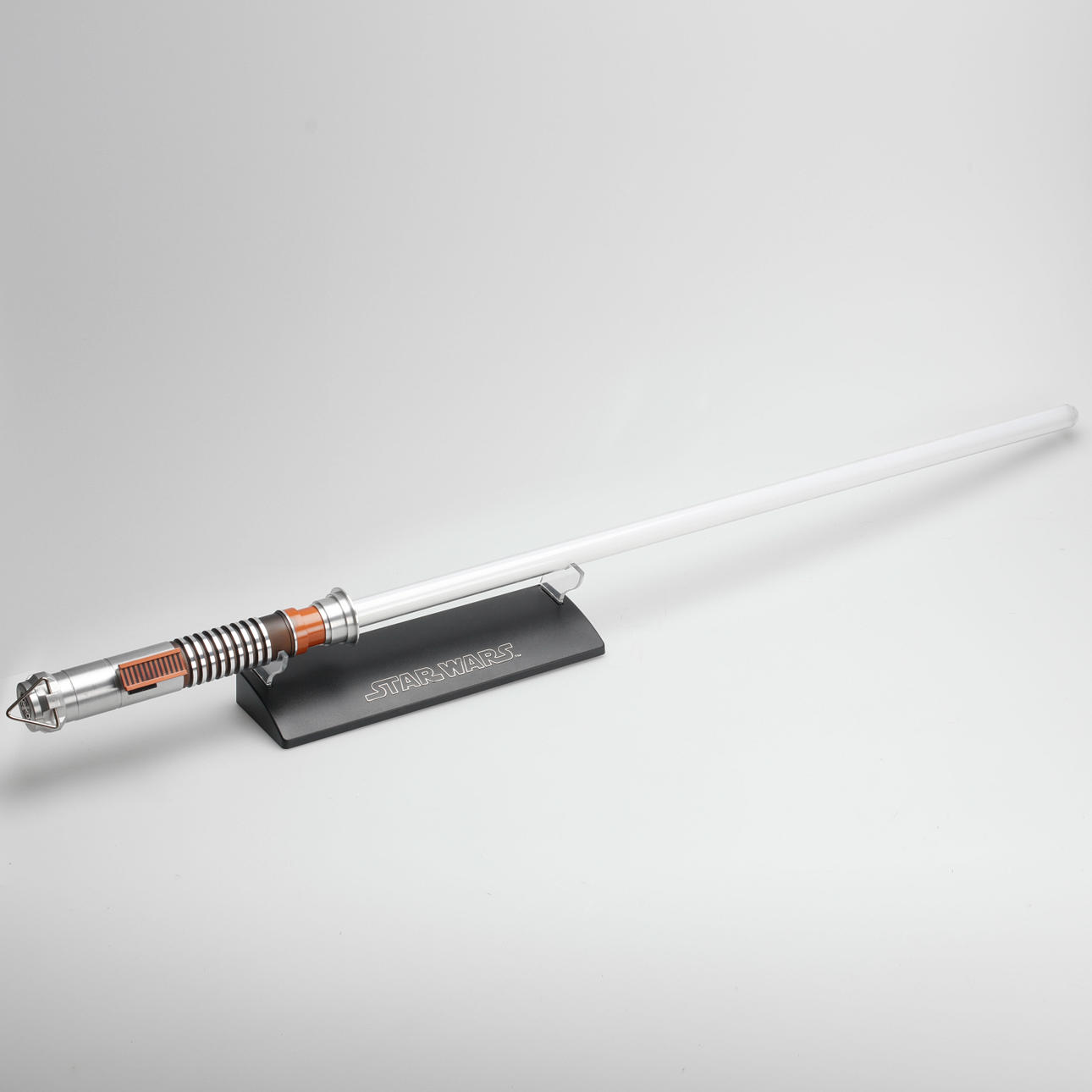 STAR WARS, "Luke Skywalker Force FX Lichtschwert", Master Replicas, 2005.