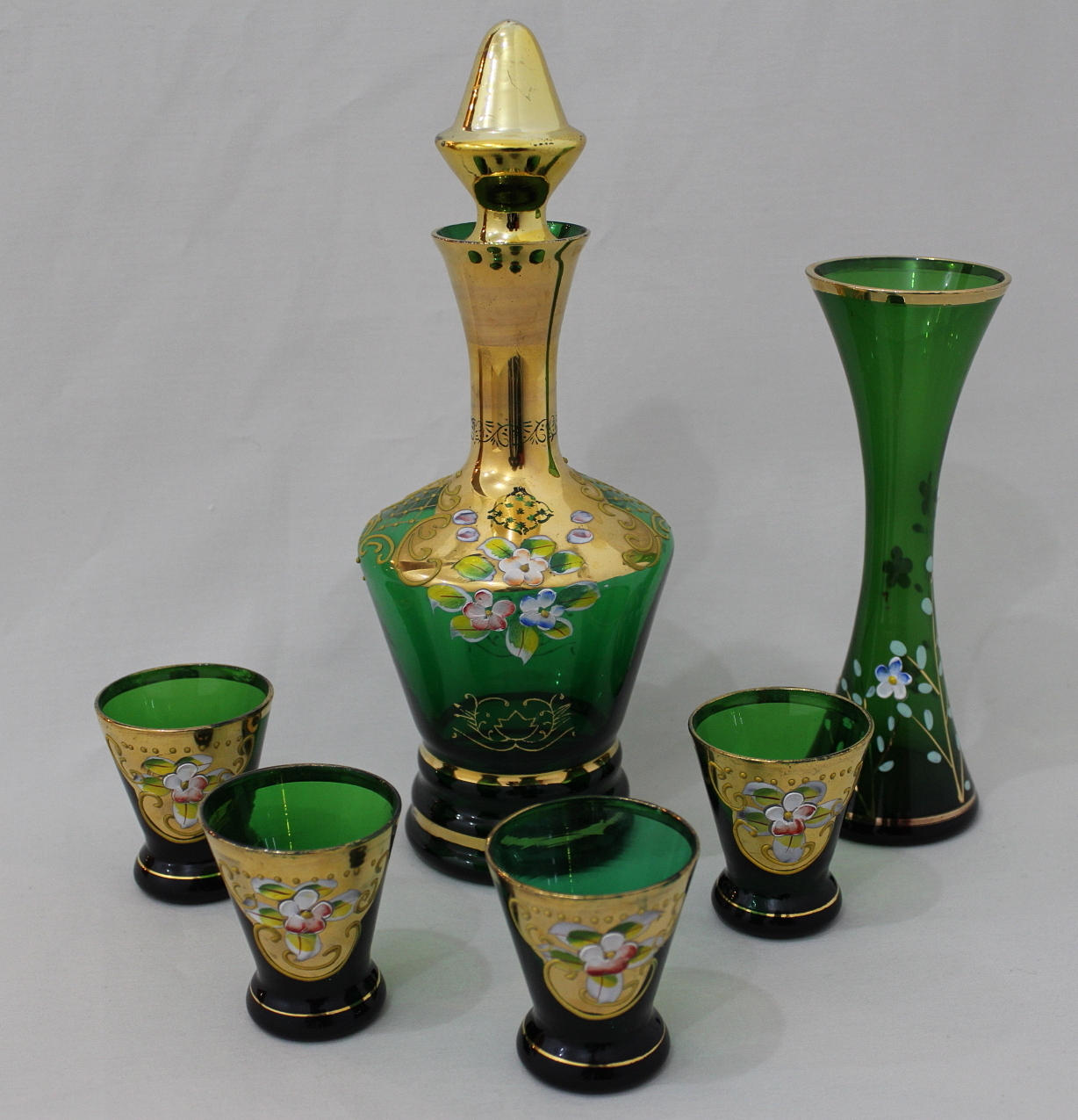 KARAFF + 4 GLAS + VAS MURANO.