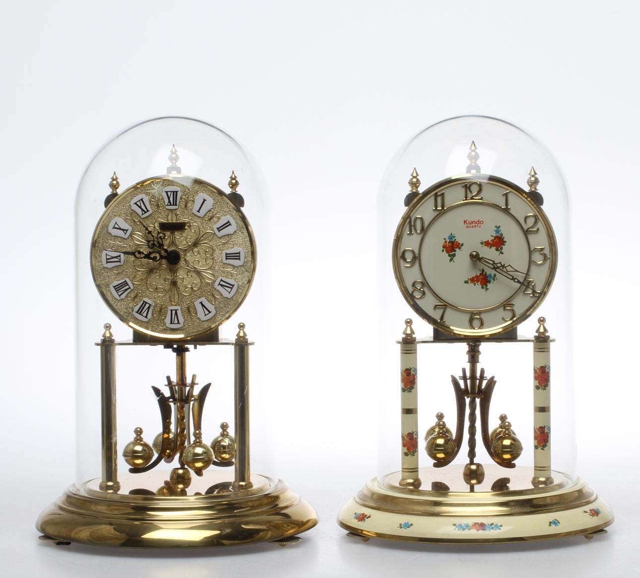 BORDSUR, 2st, quartz, urtavlor märkta Kundo, 1900-tal.