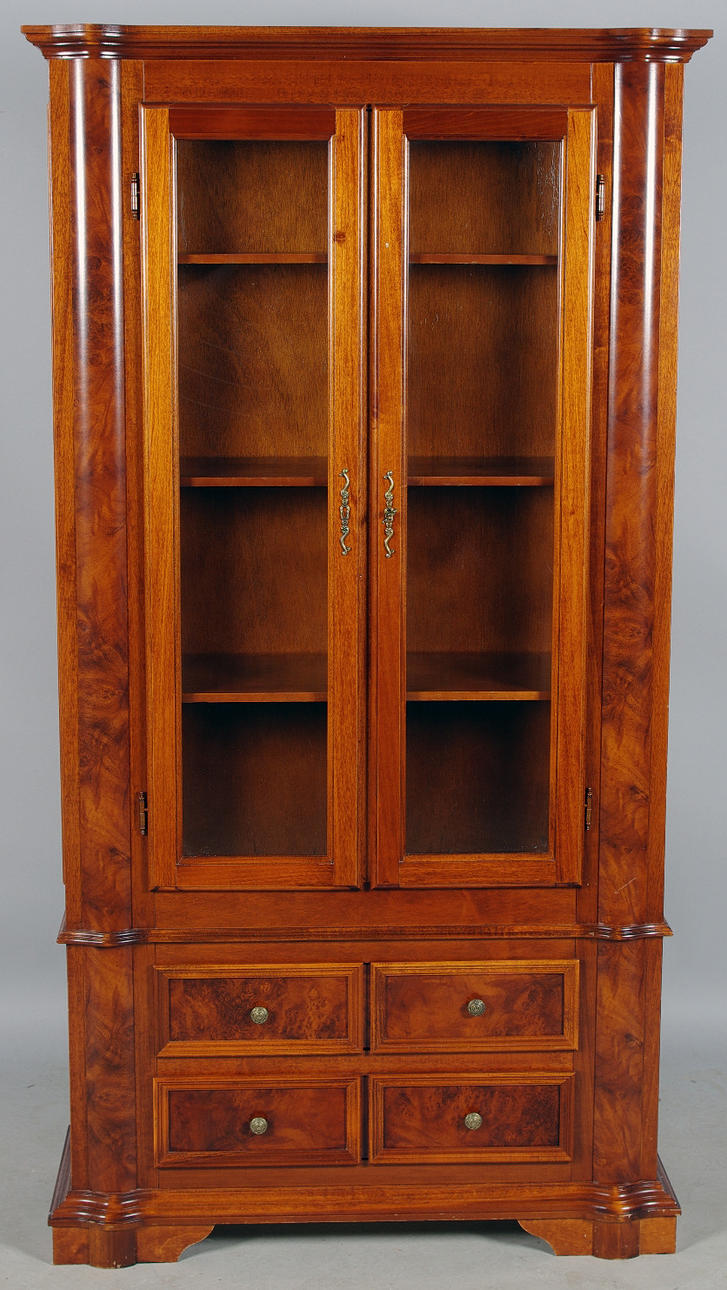 VITRINSKÅP, mahogny.