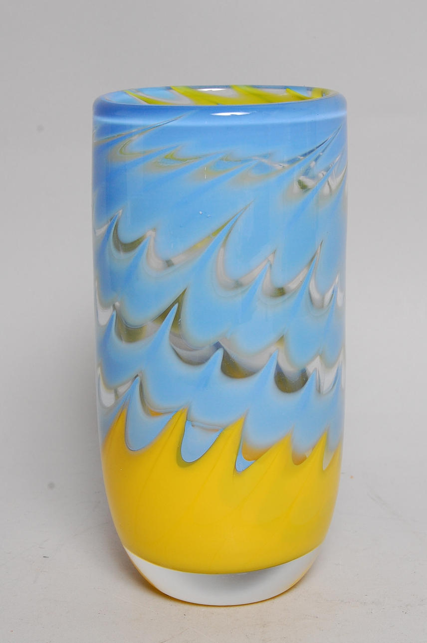 KONSTGLAS, signerad Christer Sjögren unique, Lindshammar, daterad -97.