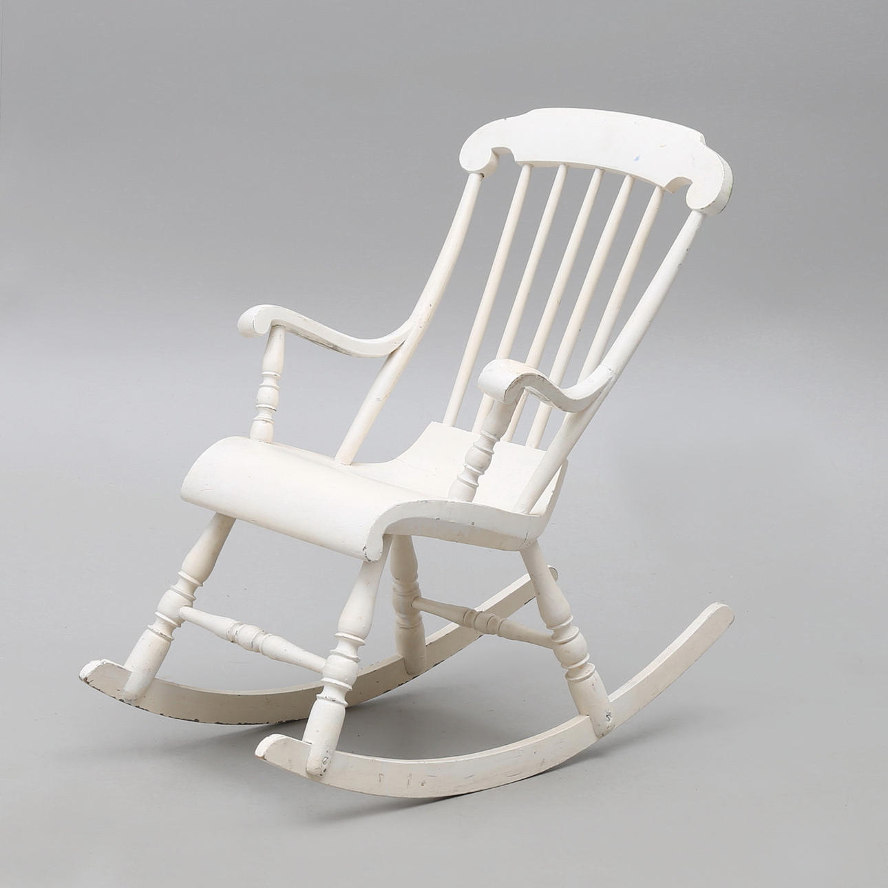 GUNGSTOL FÖR BARN, 1900-TALETS FÖRSTA DEL.