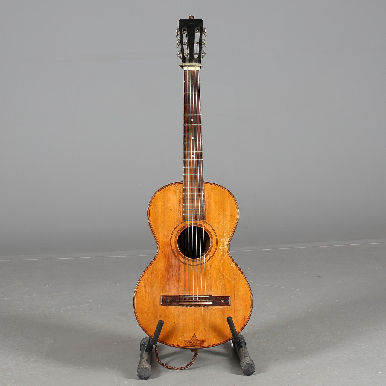 GUITAR in case, probably Levin, first half of the 20th century.