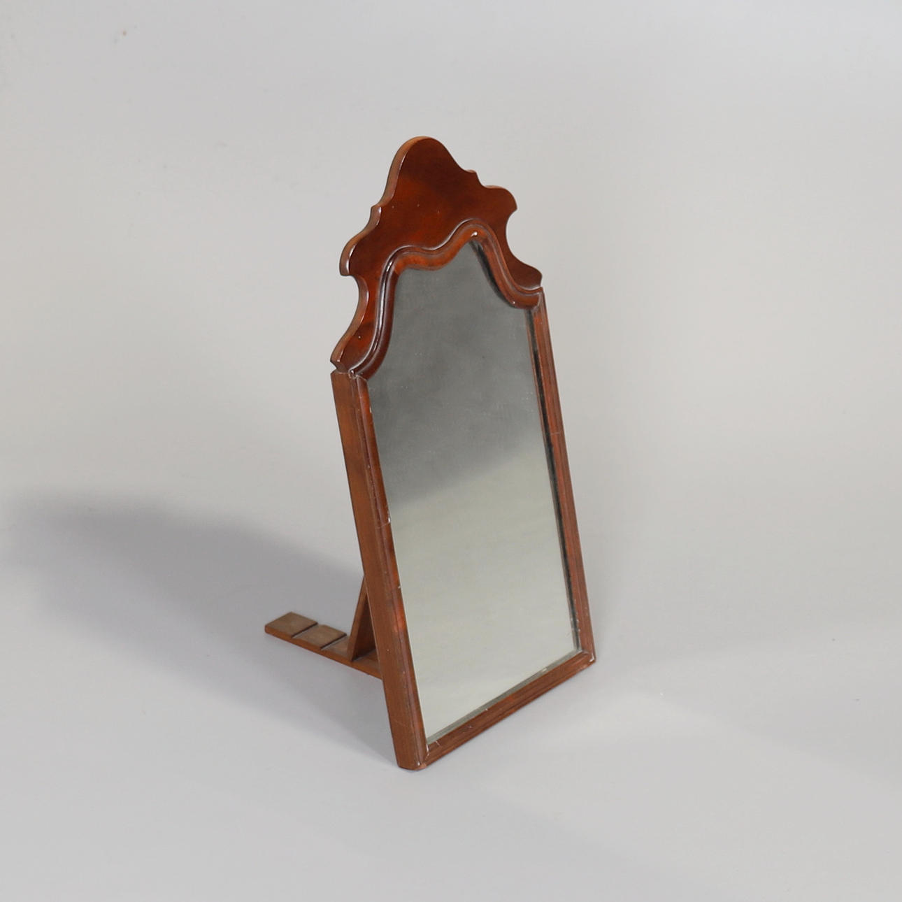 BACKSPEGEL, MAHOGNY.