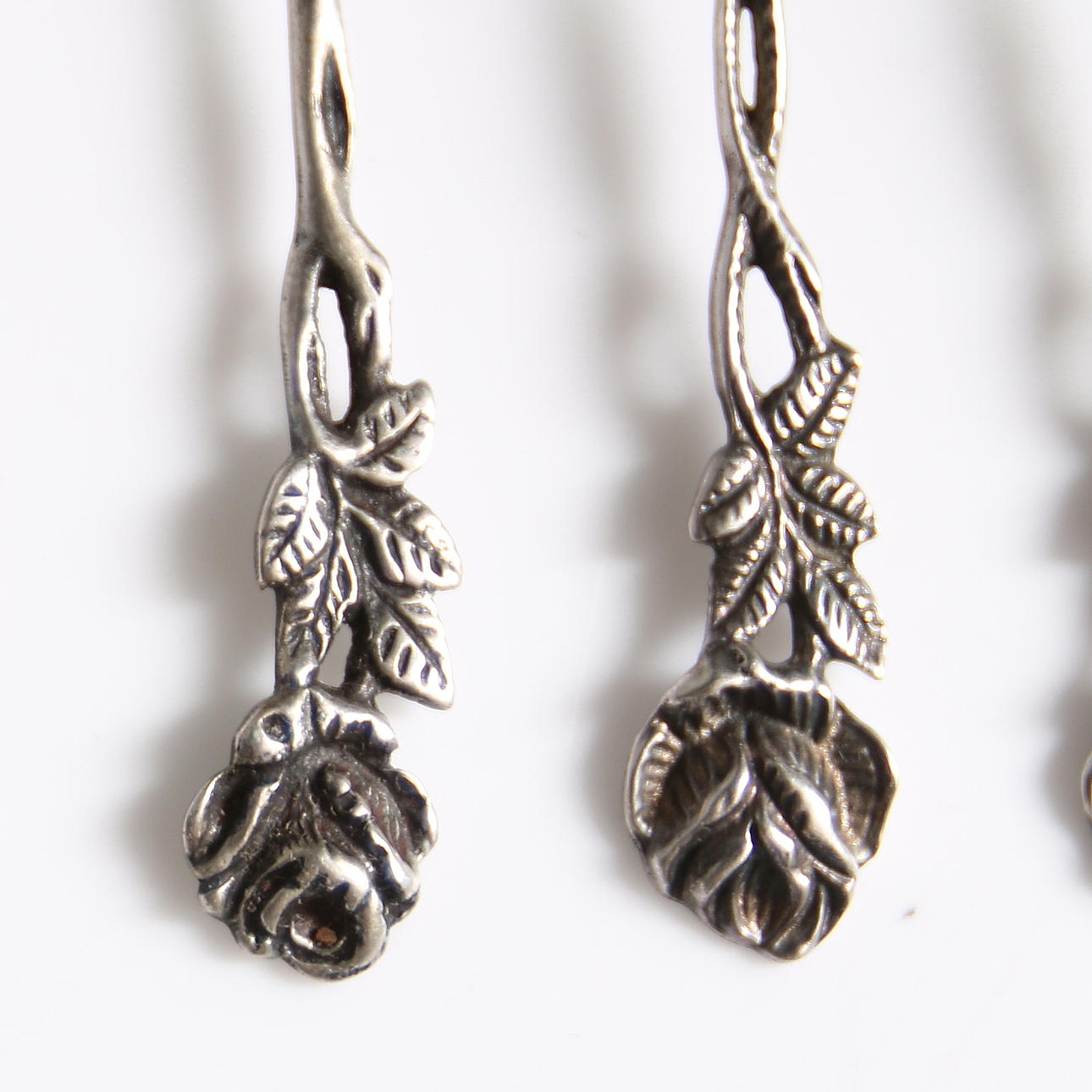 KAFFESKEDAR, 11 st, silver, N Wallin, Ånge. Vikt 95 g.