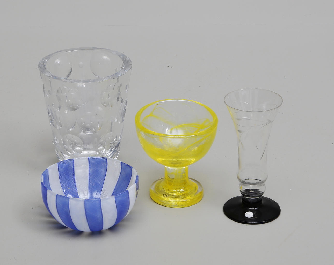 PARTI GLAS (4). Bl a Kosta, Orrefors.