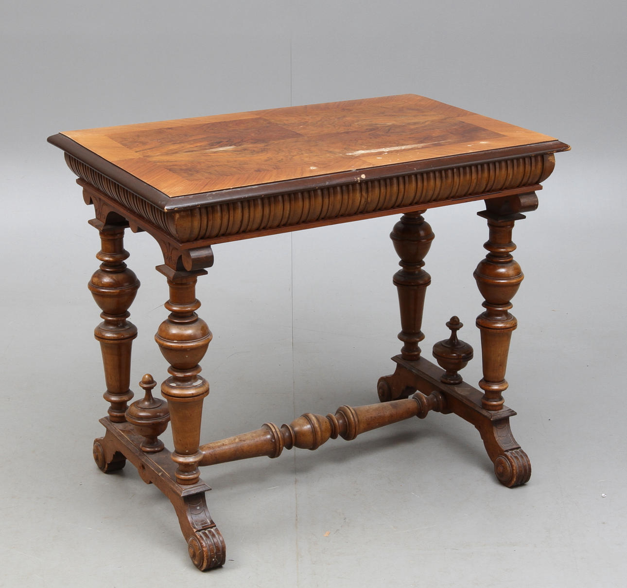 SALONGSBORD, nyrenässans, 1800-tal.