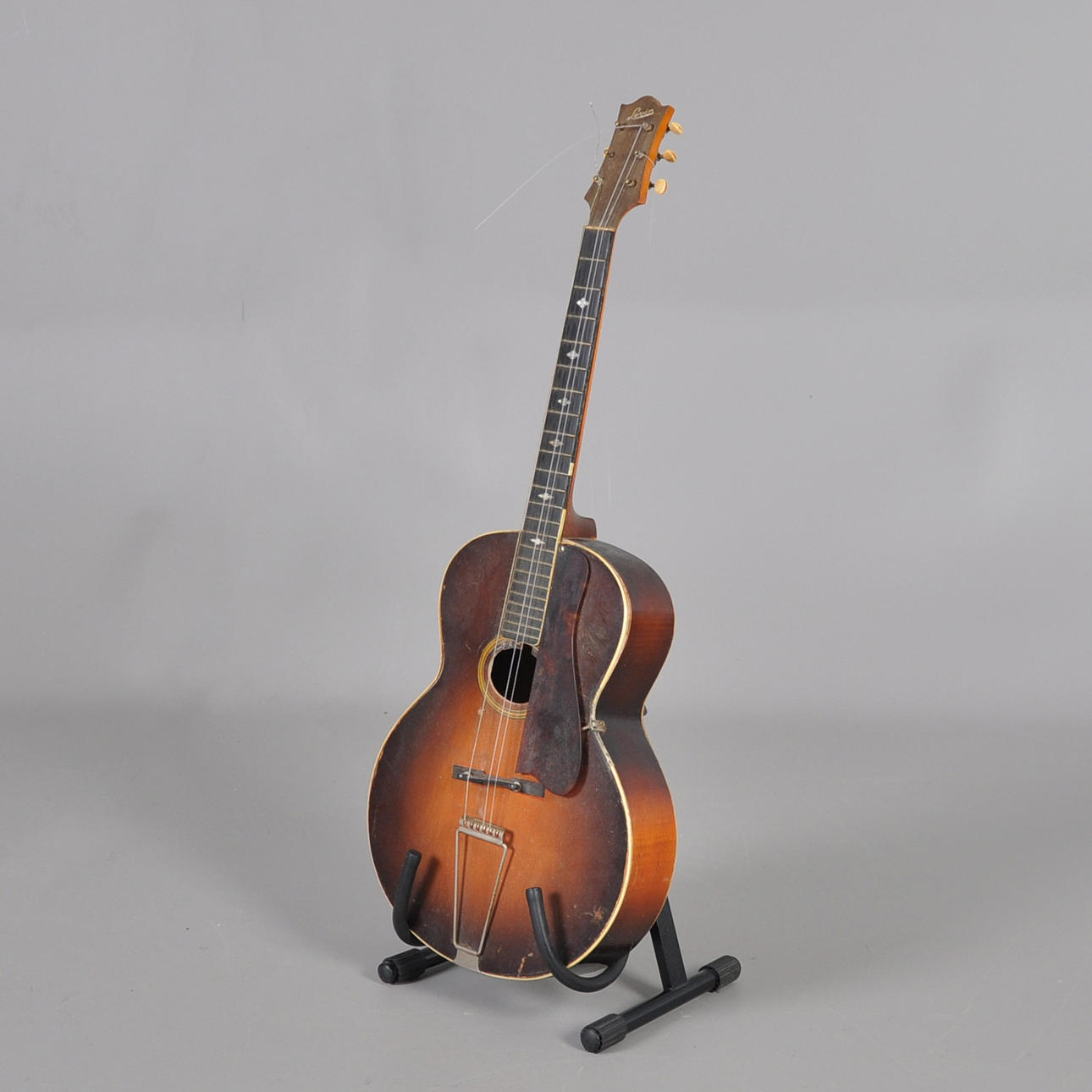 LEVIN ARCHTOP JAZZ GUITAR 1936.