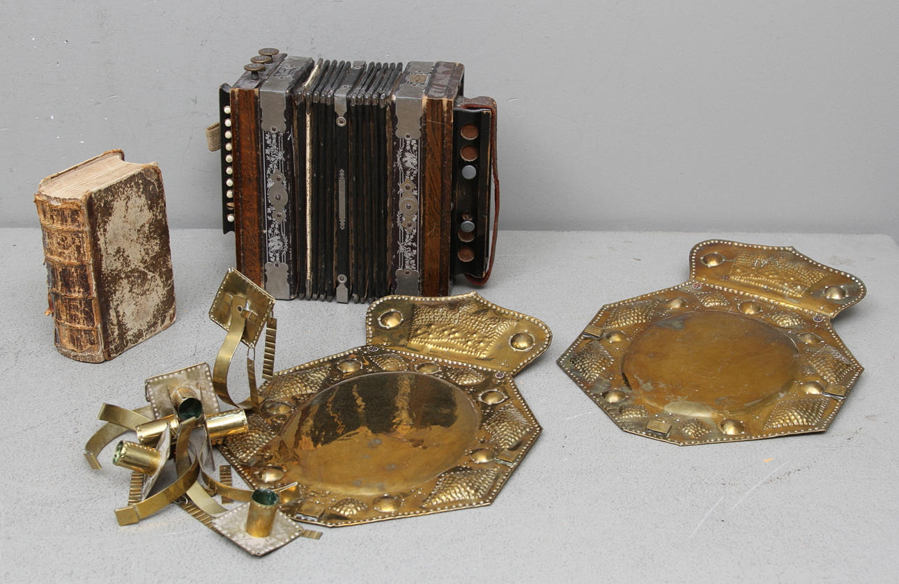 PARTI 17/1800-tal. Bland annat BOK, "Hushåls-Bibliotec",1755.