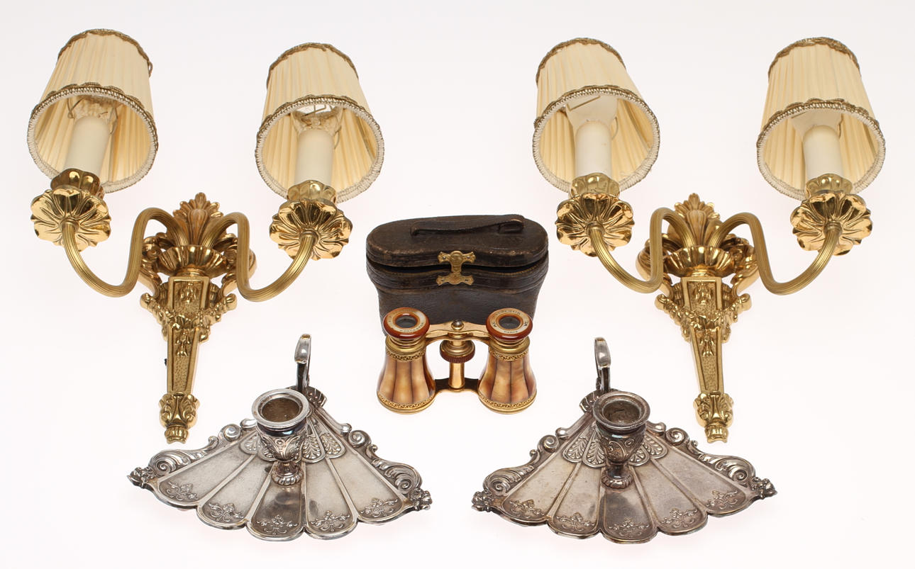 TEATERKIKARE, LAMPETTER, LJUSSTAKAR, 1900-tal.