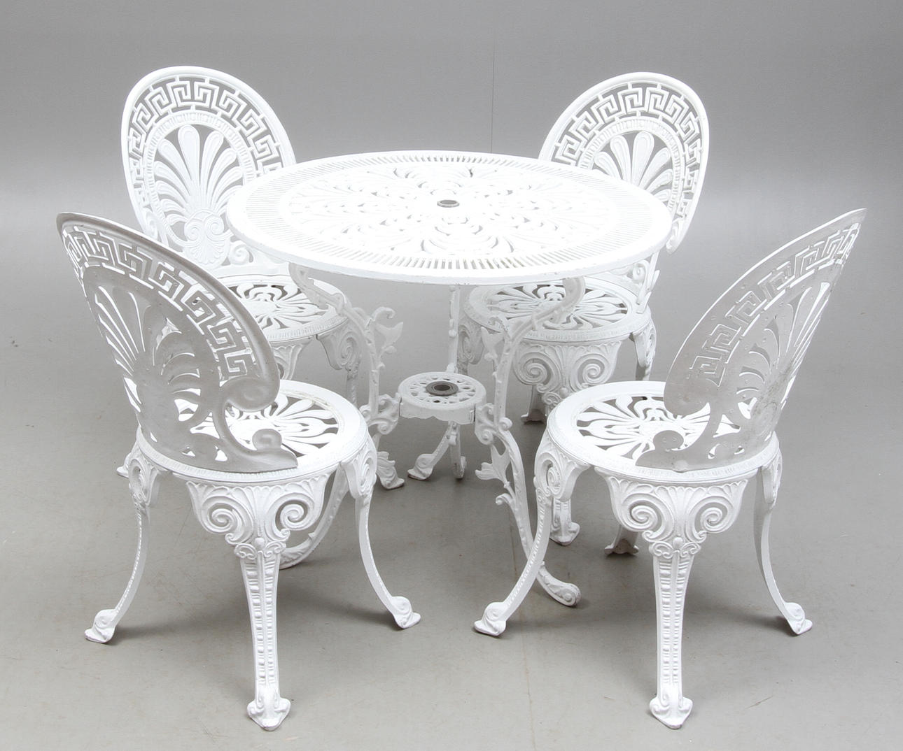 TRÄDGÅRDSGRUPP, 5 delar, 1900-tal.