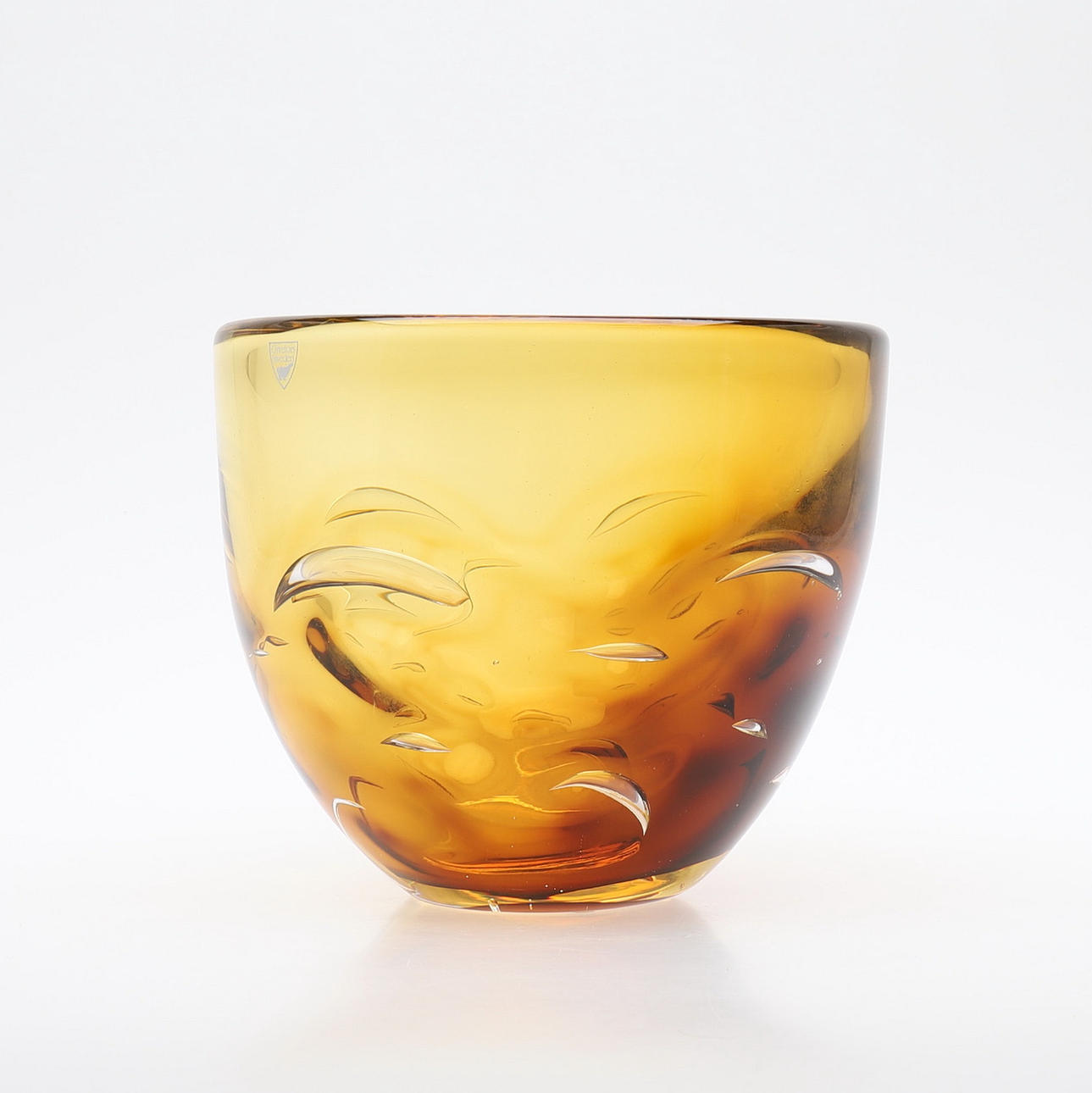 LARS HELLSTEN. VAS, GLAS, ORREFORS.