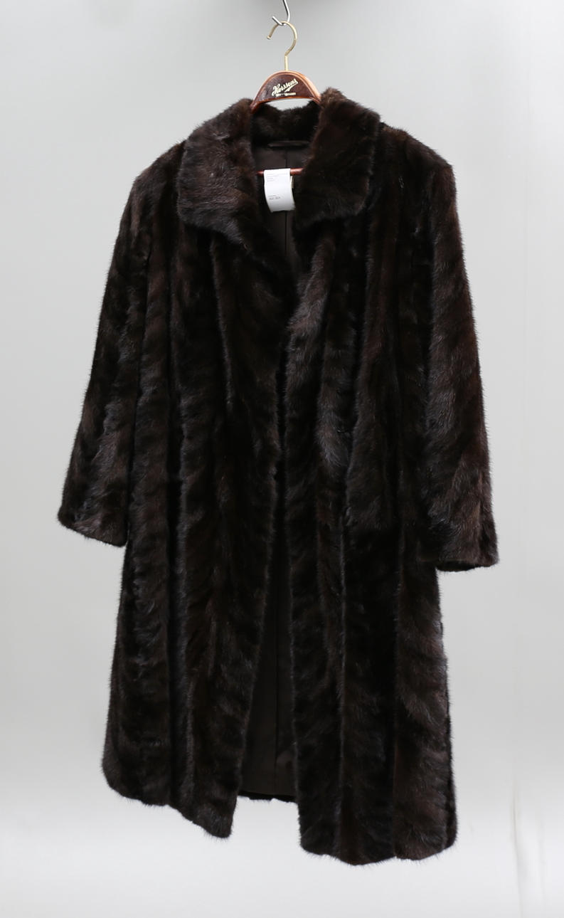 DAMPÄLS, mink, Lundegren & Peters, Stockholm.