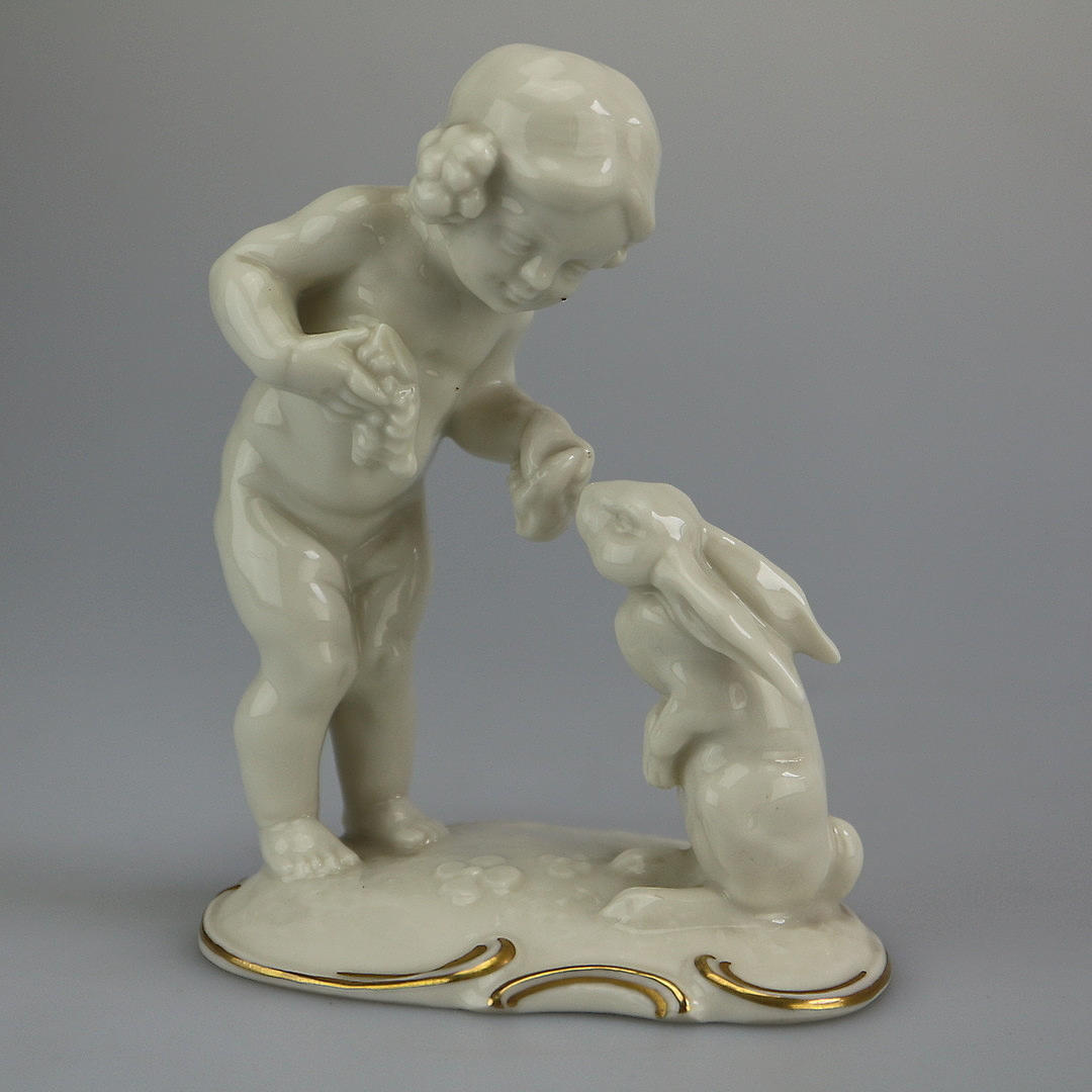 KARL TUTTER. HUTSCHENREUTHER MÄDCHEN MIT HASE.