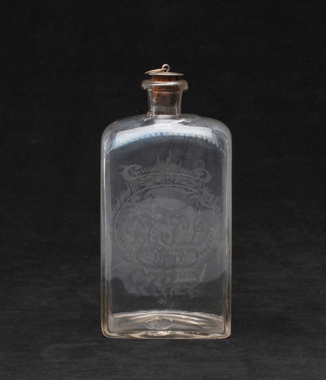 BRÄNNVINSFLASKA, sannolikt Cedersberg, 1800-tal.