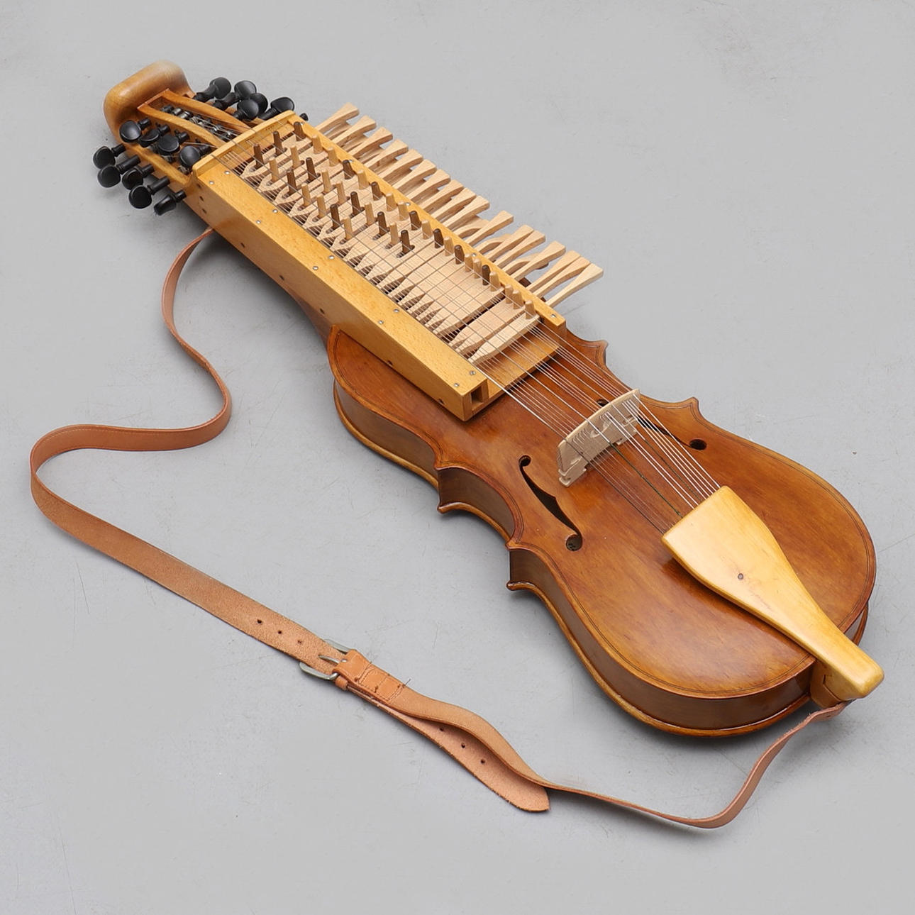 NYCKELHARPA , Anders Svensson, Hässleholm.