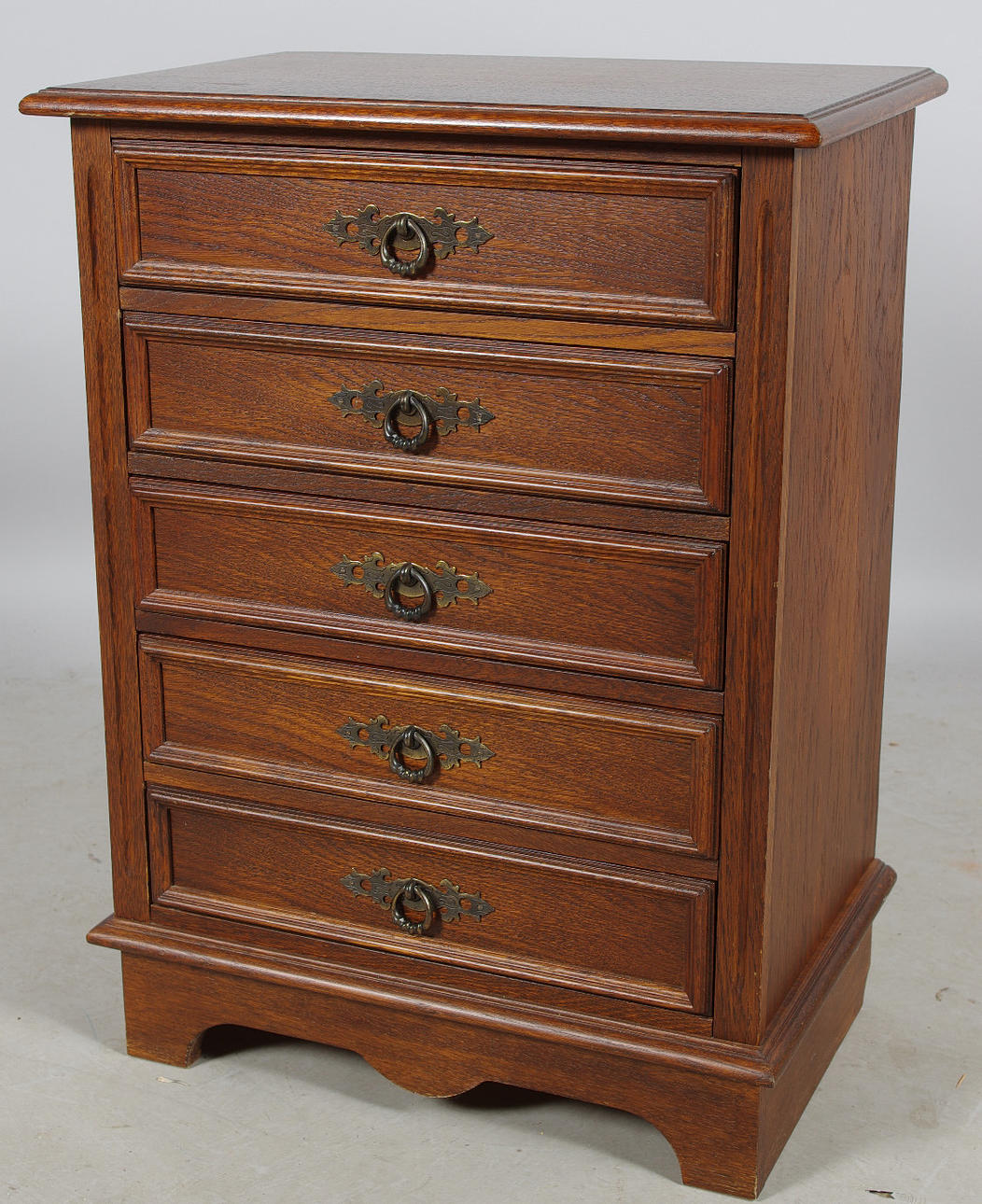 HALLBYRÅ, 5-lådig, ek, 1980-tal.