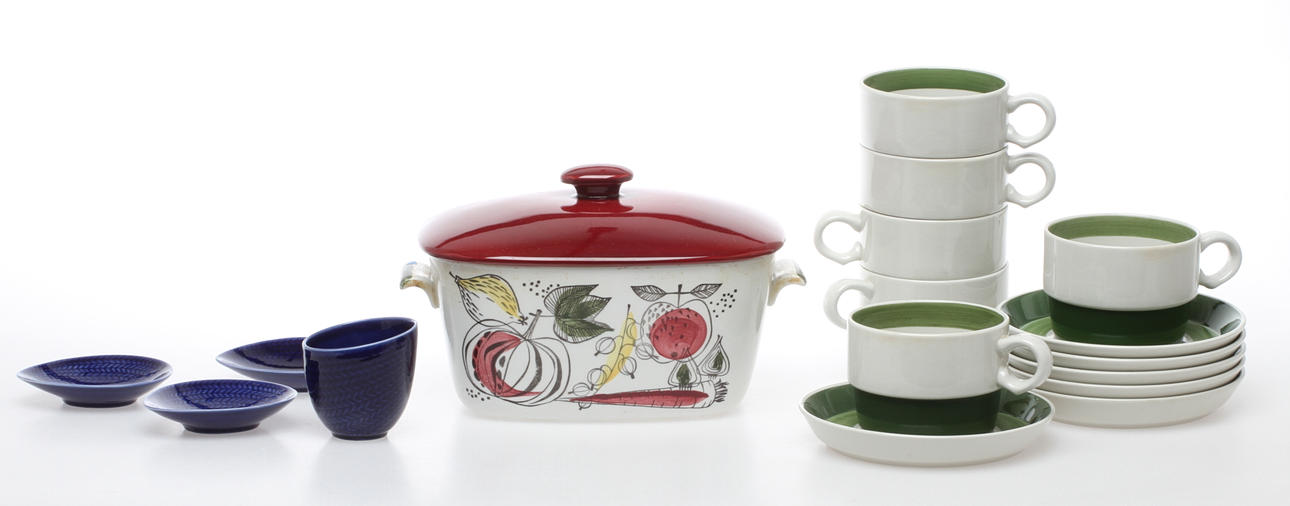 PARTI PORSLIN, 16 delar, Gustavsberg samt Rörstrand, Bl a Stig Lindberg, 1900-talets mitt.