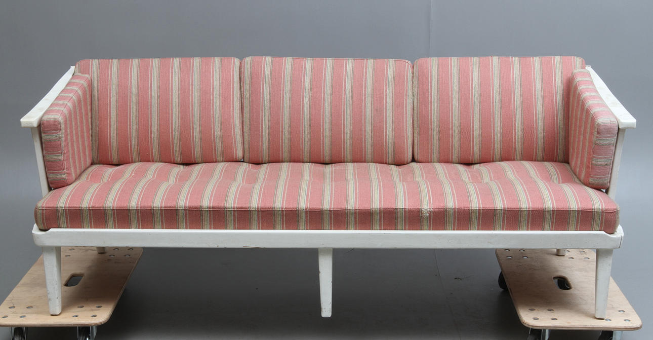 SOFFA, "Visingsö", design Carl Malmsten.