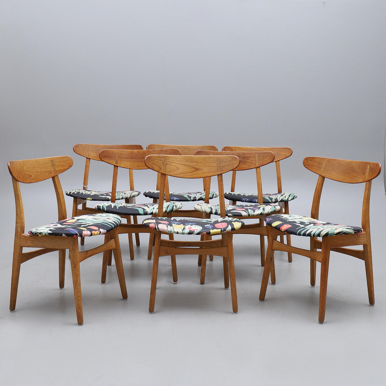 HANS J WEGNER. "CH30", STOLE, otte STK.