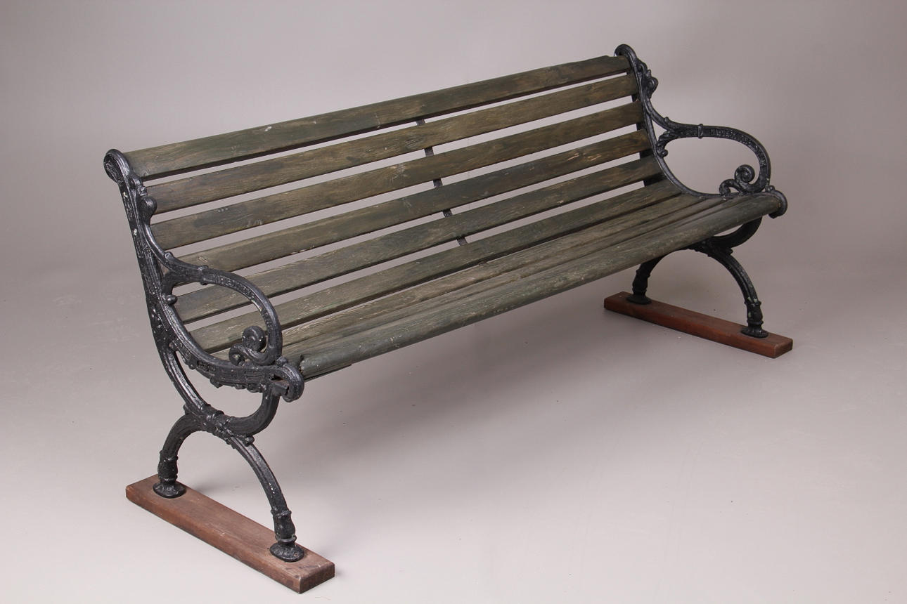 TRÄDGÅRDSSOFFA, gjutjärn, Näfveqvarns bruk, tidigt 1900-tal.