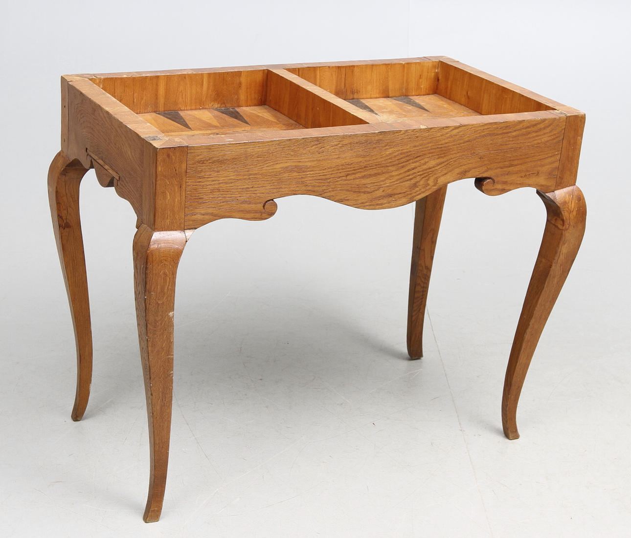 SPELBORD, rokoko, 1700 tal.