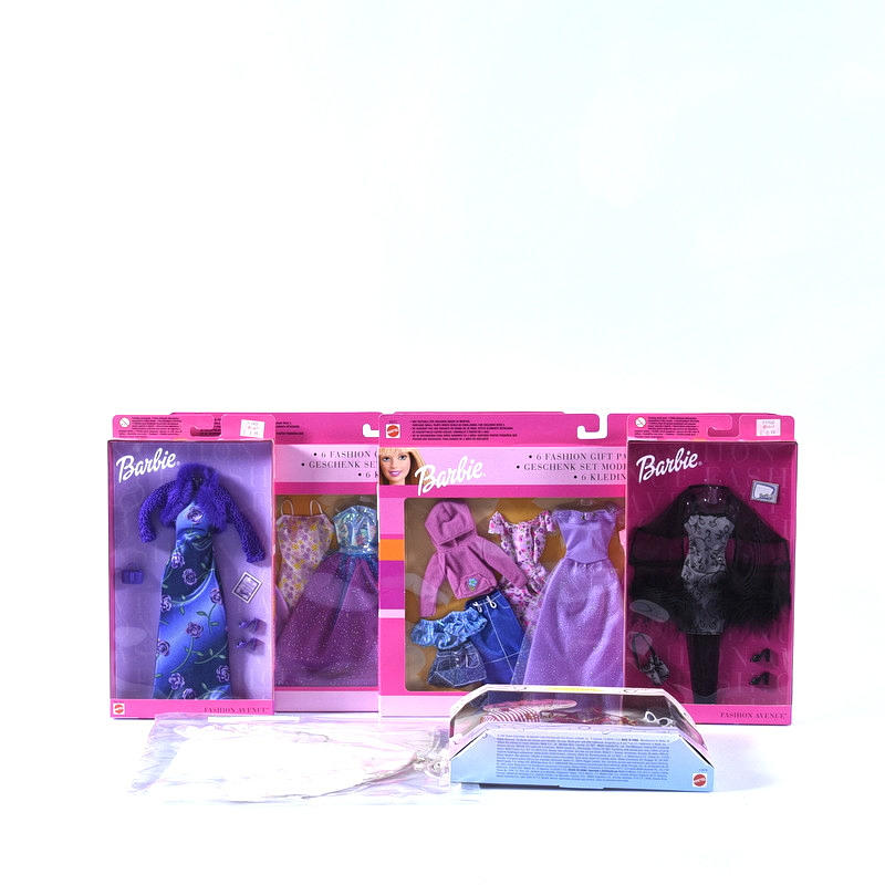 BARBIEKLÄDER, 6 delar, Mattel.