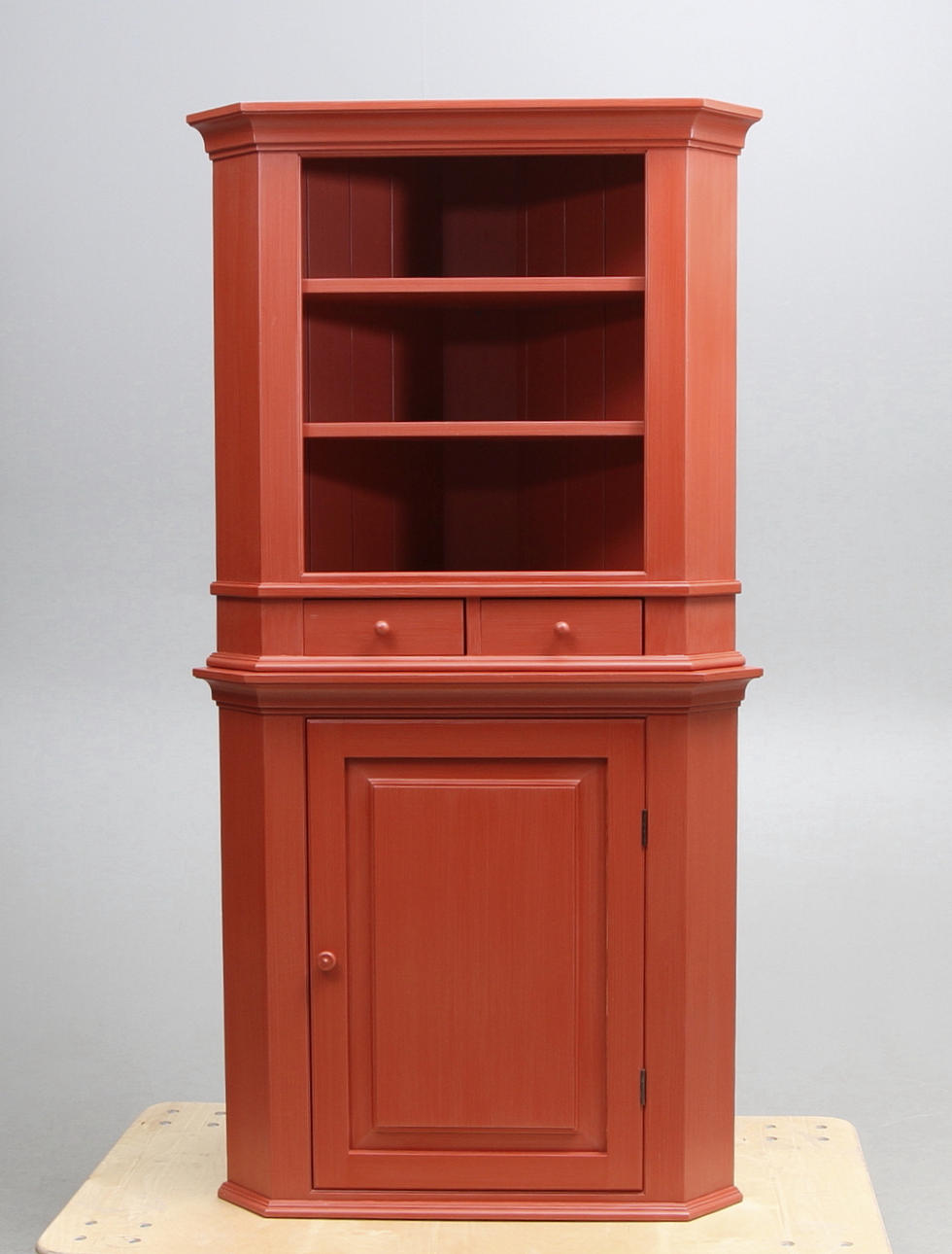 HÖRNSKÅP sent 1900-tal.