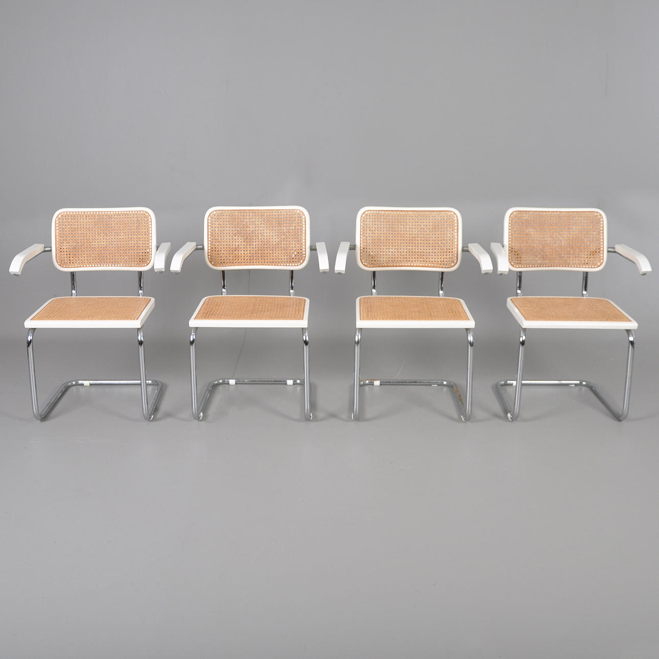 SESSEL, 4 Stück, Modell Bauhaus, Italien.