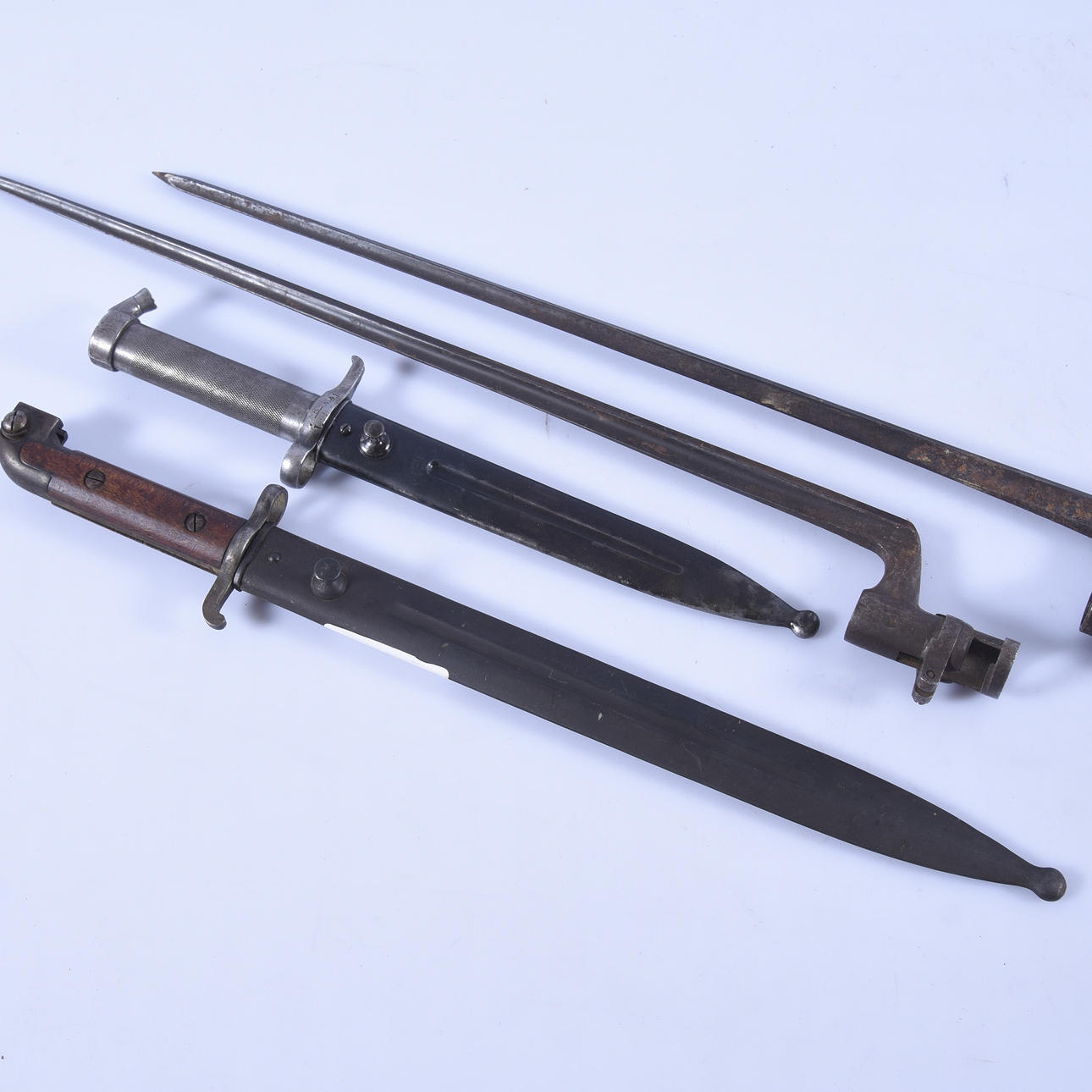 BAYONETS, 4 kpl, 18/1900.