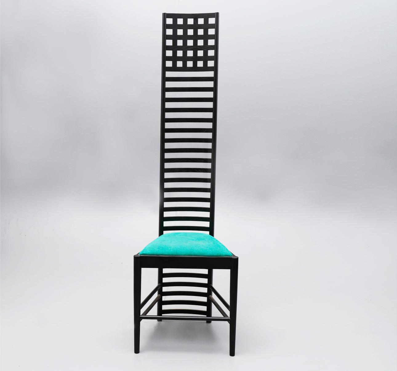 CHARLES RENNIE MACKINTOSH. EFTER. "Hillhouse" stol.