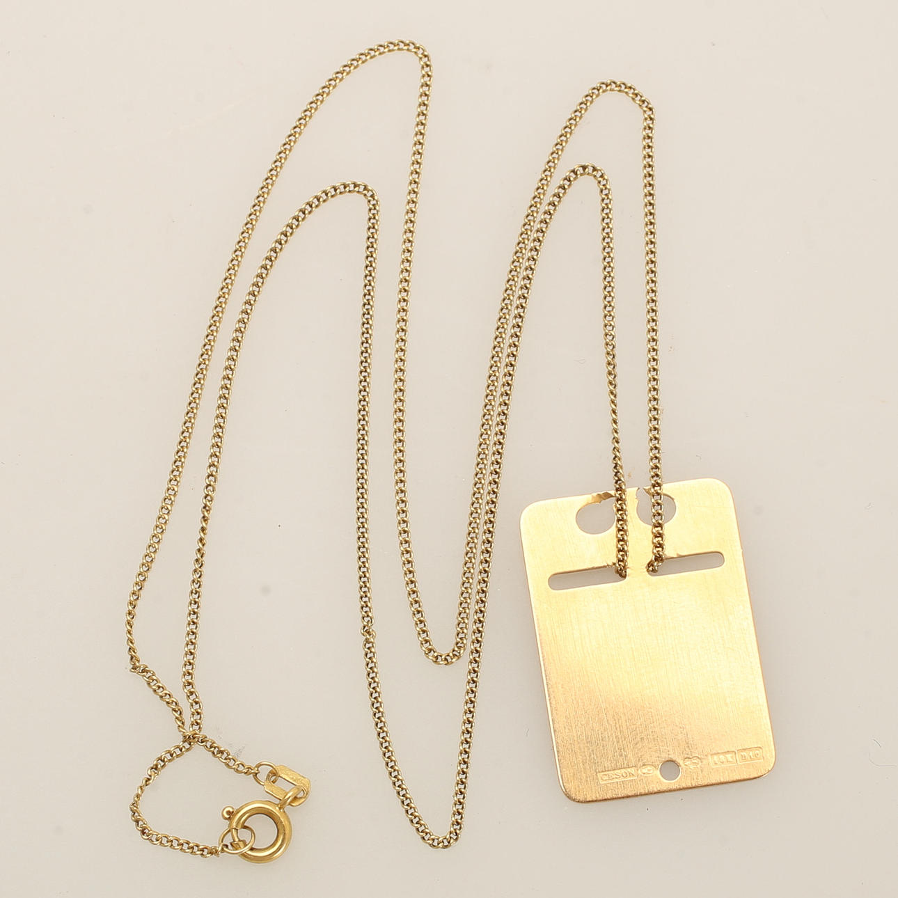 KAULAKORU RIIPUKSELLA, 18k kultaa.